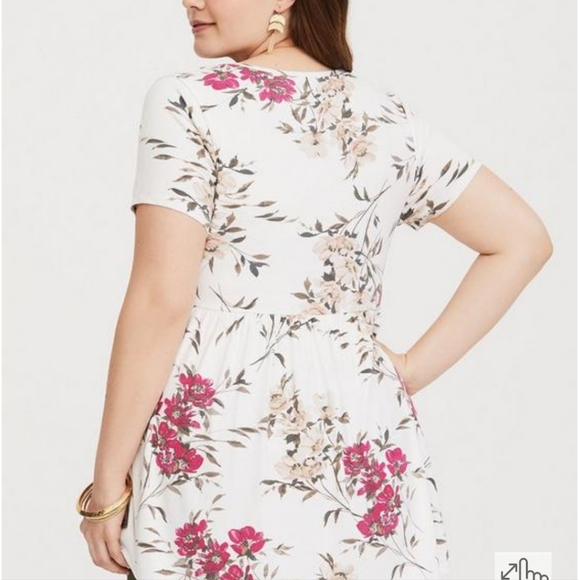 Torrid Supersoft Babydoll Top - Picture 2 of 4